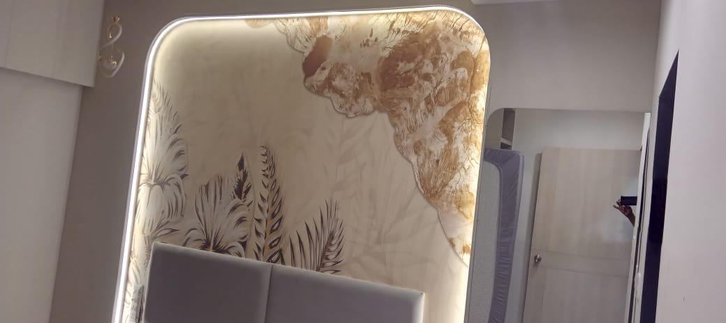 Wallpapers & Decor Installation